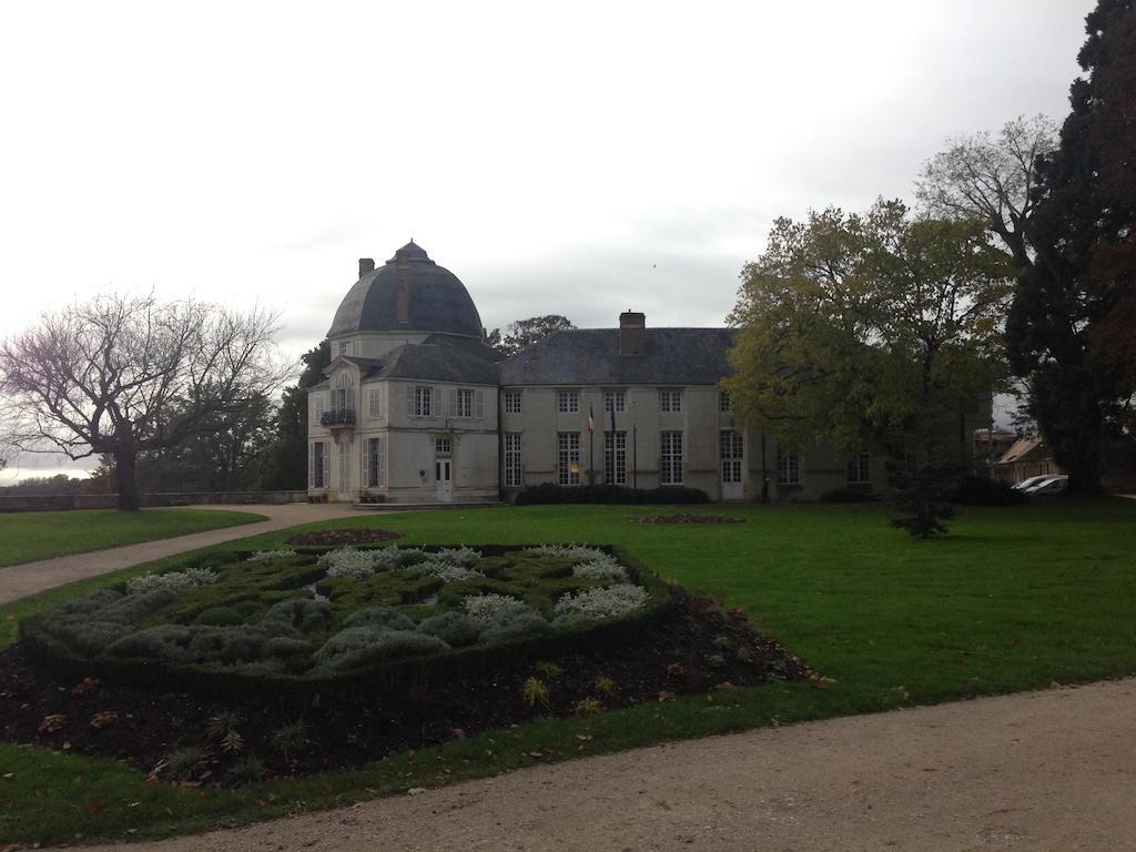 Hotel La Capitainerie Châteauneuf-sur-Loire المظهر الخارجي الصورة
