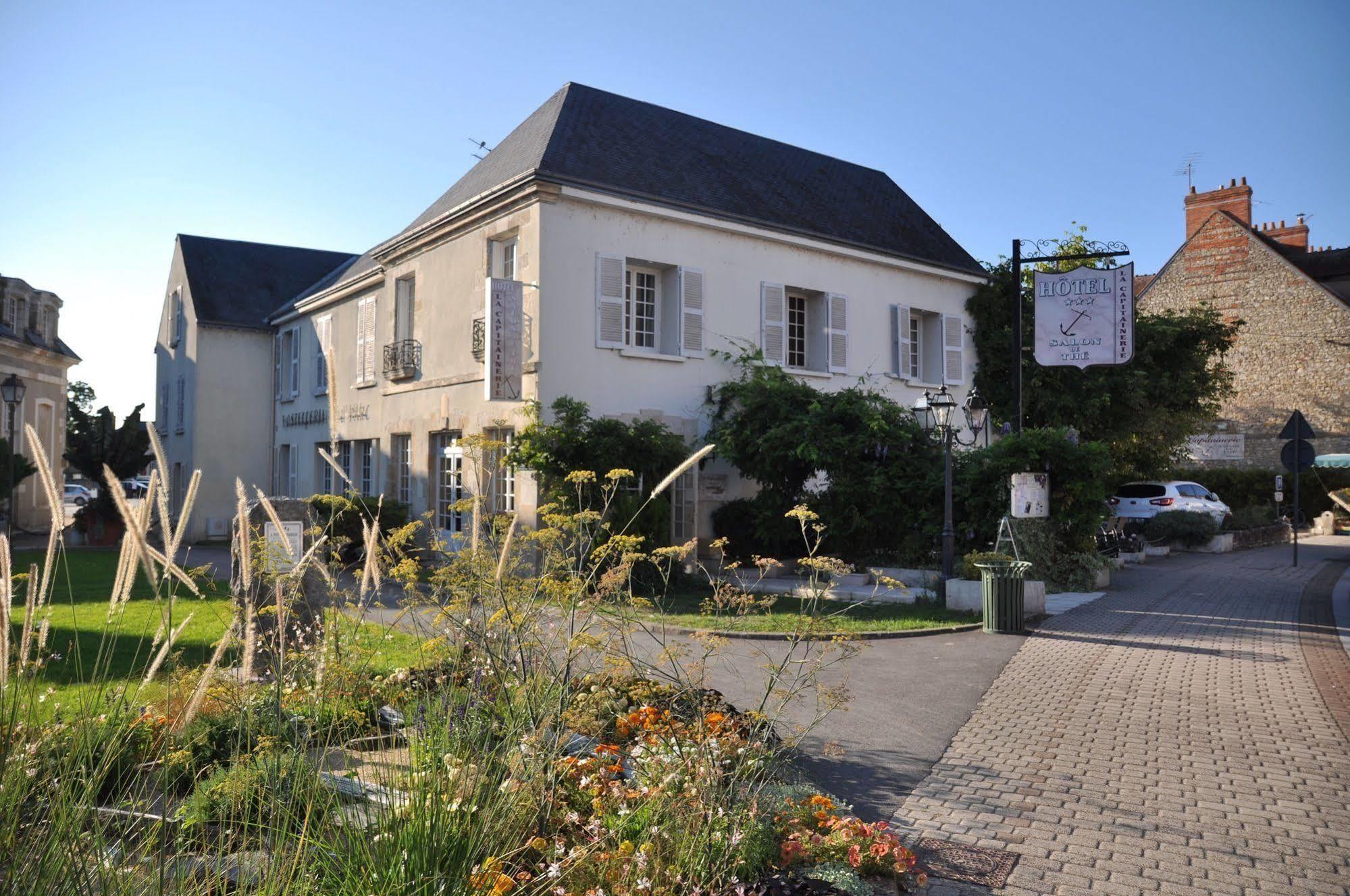 Hotel La Capitainerie Châteauneuf-sur-Loire المظهر الخارجي الصورة