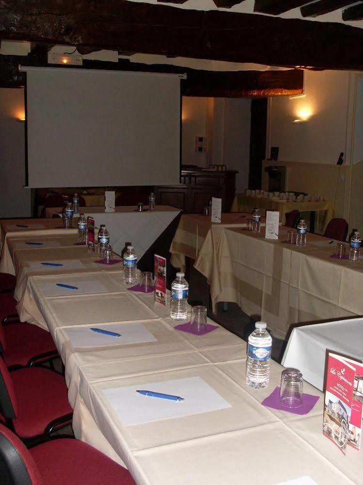 Hotel La Capitainerie Châteauneuf-sur-Loire المظهر الخارجي الصورة